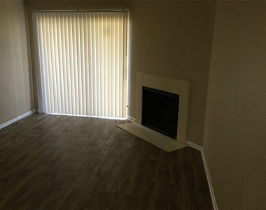 2120 El Paseo Street - Photo Thumbnail 10