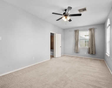 2131 Kemah Village Drive - Photo Thumbnail 26