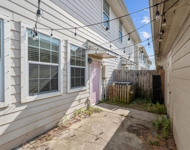 2131 Kemah Village Drive - Photo Thumbnail 32