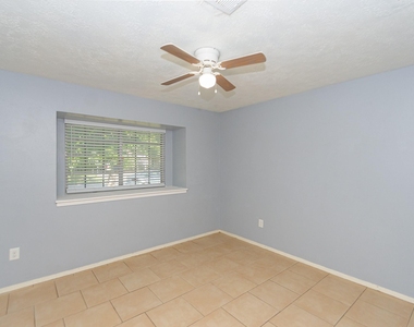 4210 Cork Lane - Photo Thumbnail 8