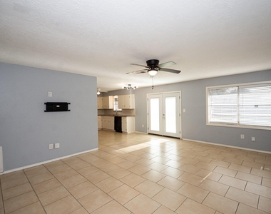 4210 Cork Lane - Photo Thumbnail 14