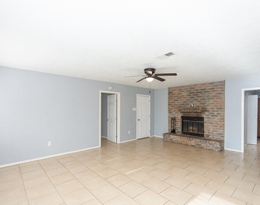 4210 Cork Lane - Photo Thumbnail 4