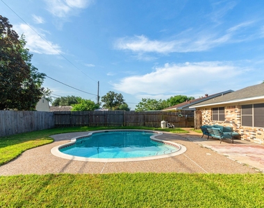 4210 Cork Lane - Photo Thumbnail 23