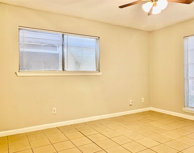 9410 Grannis Street - Photo Thumbnail 7