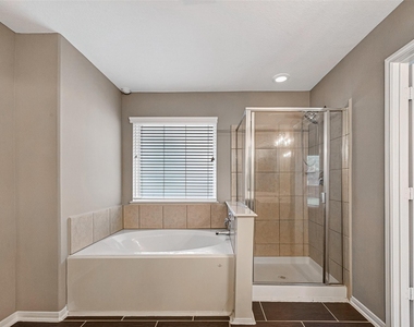 4915 Ibis Lake Court - Photo Thumbnail 33