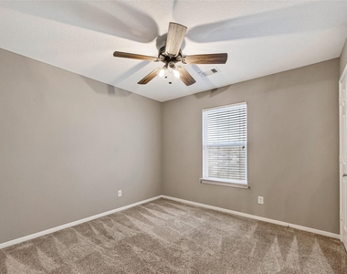 4915 Ibis Lake Court - Photo Thumbnail 25