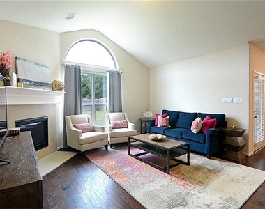 15415 Pattington Cypress Drive - Photo Thumbnail 2