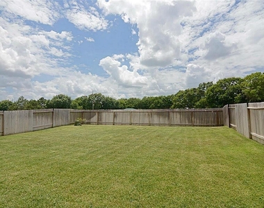15415 Pattington Cypress Drive - Photo Thumbnail 12