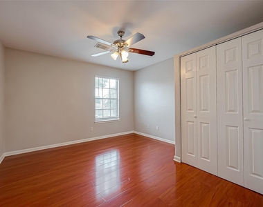 9234 Windswept Grove Drive - Photo Thumbnail 15