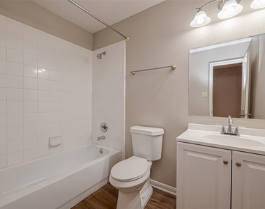 9234 Windswept Grove Drive - Photo Thumbnail 7