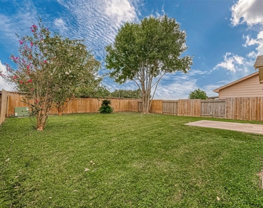 9234 Windswept Grove Drive - Photo Thumbnail 1