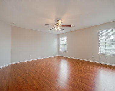 9234 Windswept Grove Drive - Photo Thumbnail 11