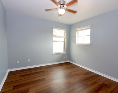 9218 Mission Arbor Lane - Photo Thumbnail 19