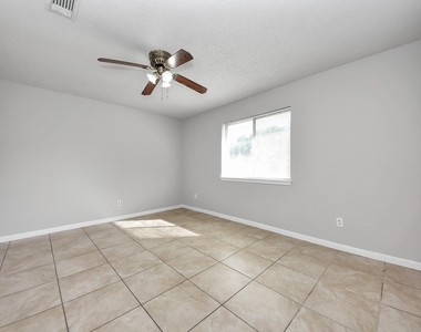 1911 Hammerwood Drive - Photo Thumbnail 26