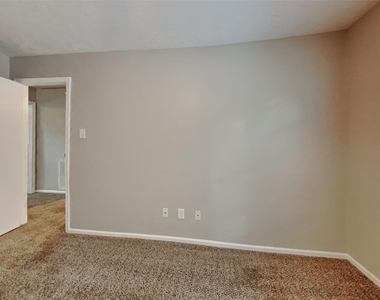 46 Berryfrost Lane - Photo Thumbnail 20