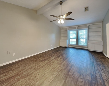46 Berryfrost Lane - Photo Thumbnail 5