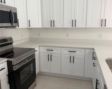 5440 Billings Street - Photo Thumbnail 5
