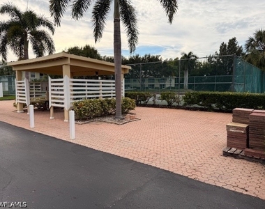 28181 Pine Haven Way - Photo Thumbnail 35