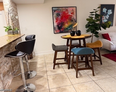 28181 Pine Haven Way - Photo Thumbnail 9