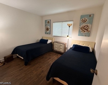 28181 Pine Haven Way - Photo Thumbnail 15