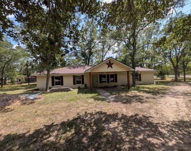 1139 County Rd 403 - Photo Thumbnail 36