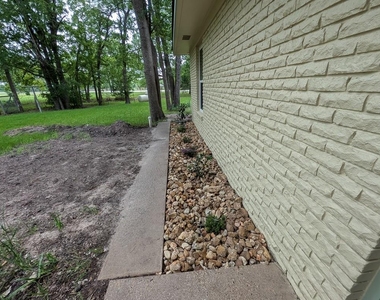 1139 County Rd 403 - Photo Thumbnail 29