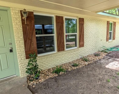 1139 County Rd 403 - Photo Thumbnail 28