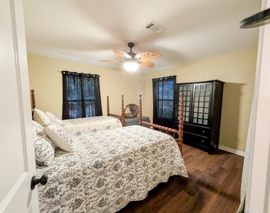 1139 County Rd 403 - Photo Thumbnail 13