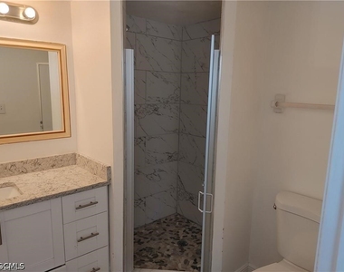 5311 Summerlin Road - Photo Thumbnail 5