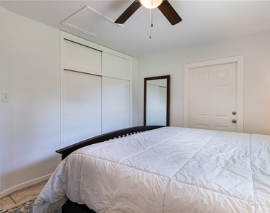 18597 Marco Boulevard - Photo Thumbnail 20