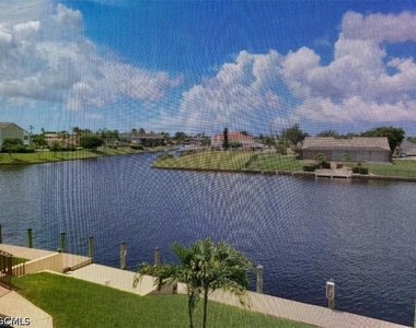 3708 Se 12th Avenue - Photo Thumbnail 16