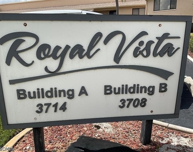 3708 Se 12th Avenue - Photo Thumbnail 1