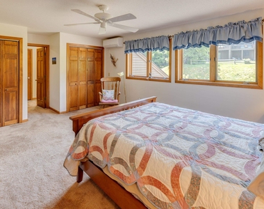 21 Woodbury - Photo Thumbnail 14