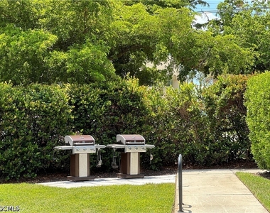 8341 Whiskey Preserve Circle - Photo Thumbnail 2