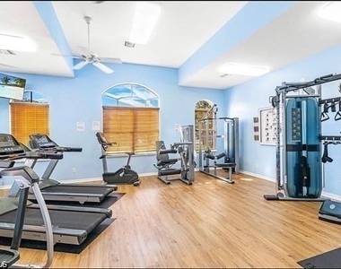 8610 Sumner Avenue - Photo Thumbnail 16
