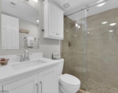 16380 Dublin Circle - Photo Thumbnail 16