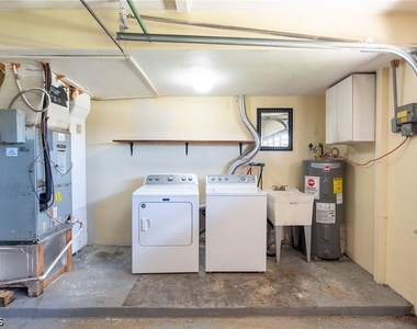 235 Se 45th Street - Photo Thumbnail 13