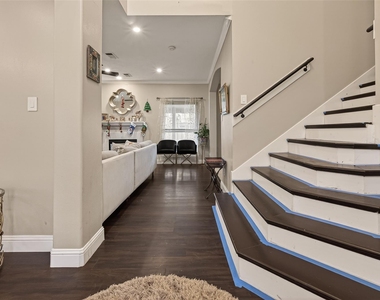 3611 Stacy Park Circle - Photo Thumbnail 3
