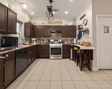 3611 Stacy Park Circle - Photo Thumbnail 15