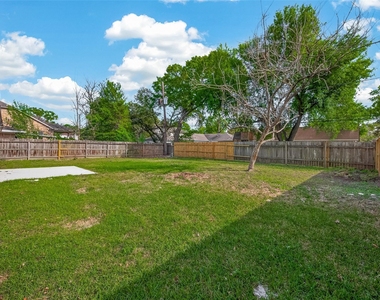 5523 Kuldell Drive - Photo Thumbnail 46