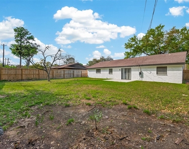 5523 Kuldell Drive - Photo Thumbnail 43