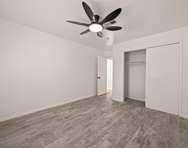 5523 Kuldell Drive - Photo Thumbnail 33