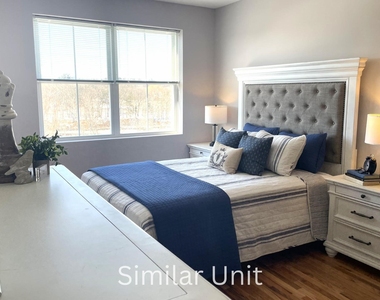 303 Dunbar - Photo Thumbnail 11