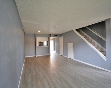 260 El Dorado Boulevard - Photo Thumbnail 4