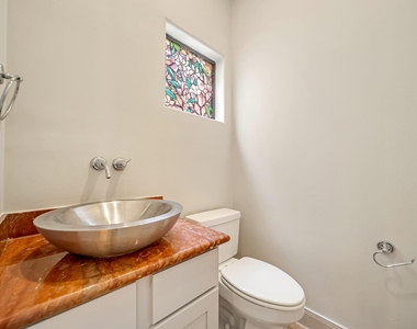 1914 Woodbury Street - Photo Thumbnail 19