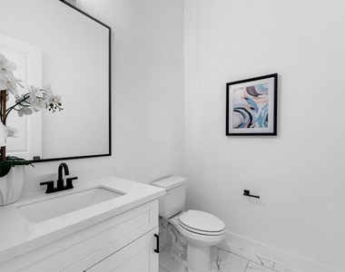 5904 Val Verde Street - Photo Thumbnail 12