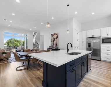 5904 Val Verde Street - Photo Thumbnail 6