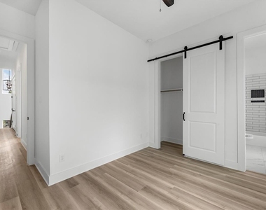 5904 Val Verde Street - Photo Thumbnail 21