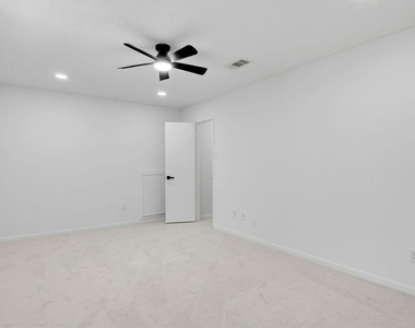 17807 Asphodel Lane - Photo Thumbnail 25