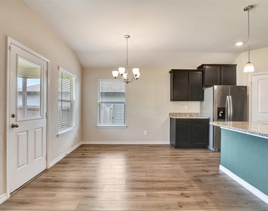 1006 Fannin Street - Photo Thumbnail 7